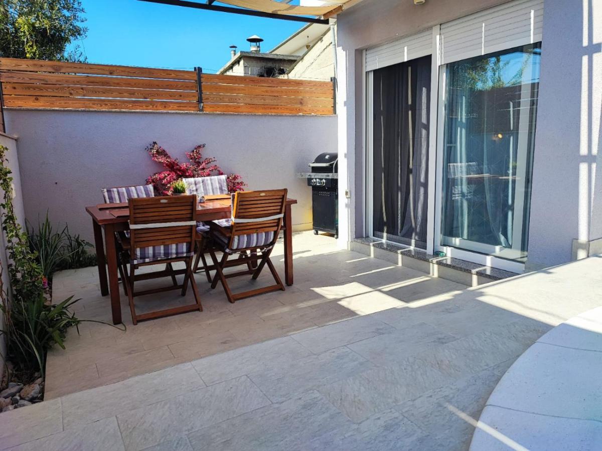 Pop&Rock Holiday House Zadar Bagian luar foto