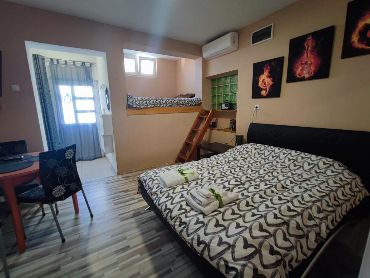Pop&Rock Holiday House Zadar Bagian luar foto